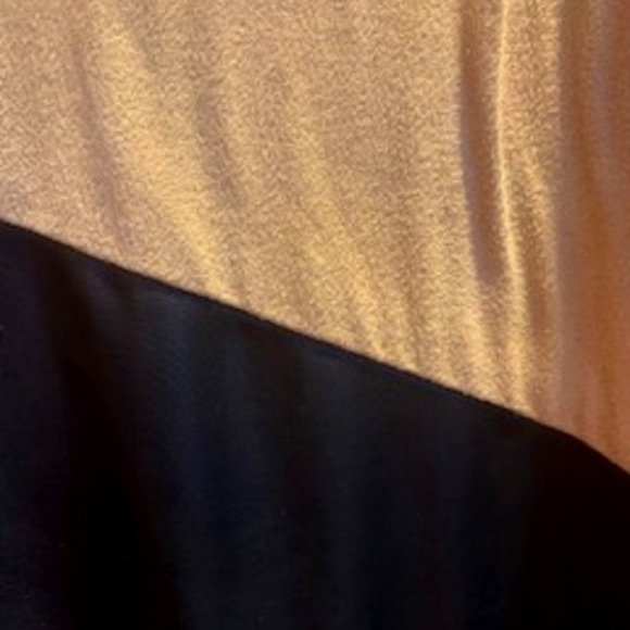 Tiana B. Black/Tan Dress Stretchy Faux Leather /Suede Short Sleeve Midi Sz:L - Picture 3 of 6